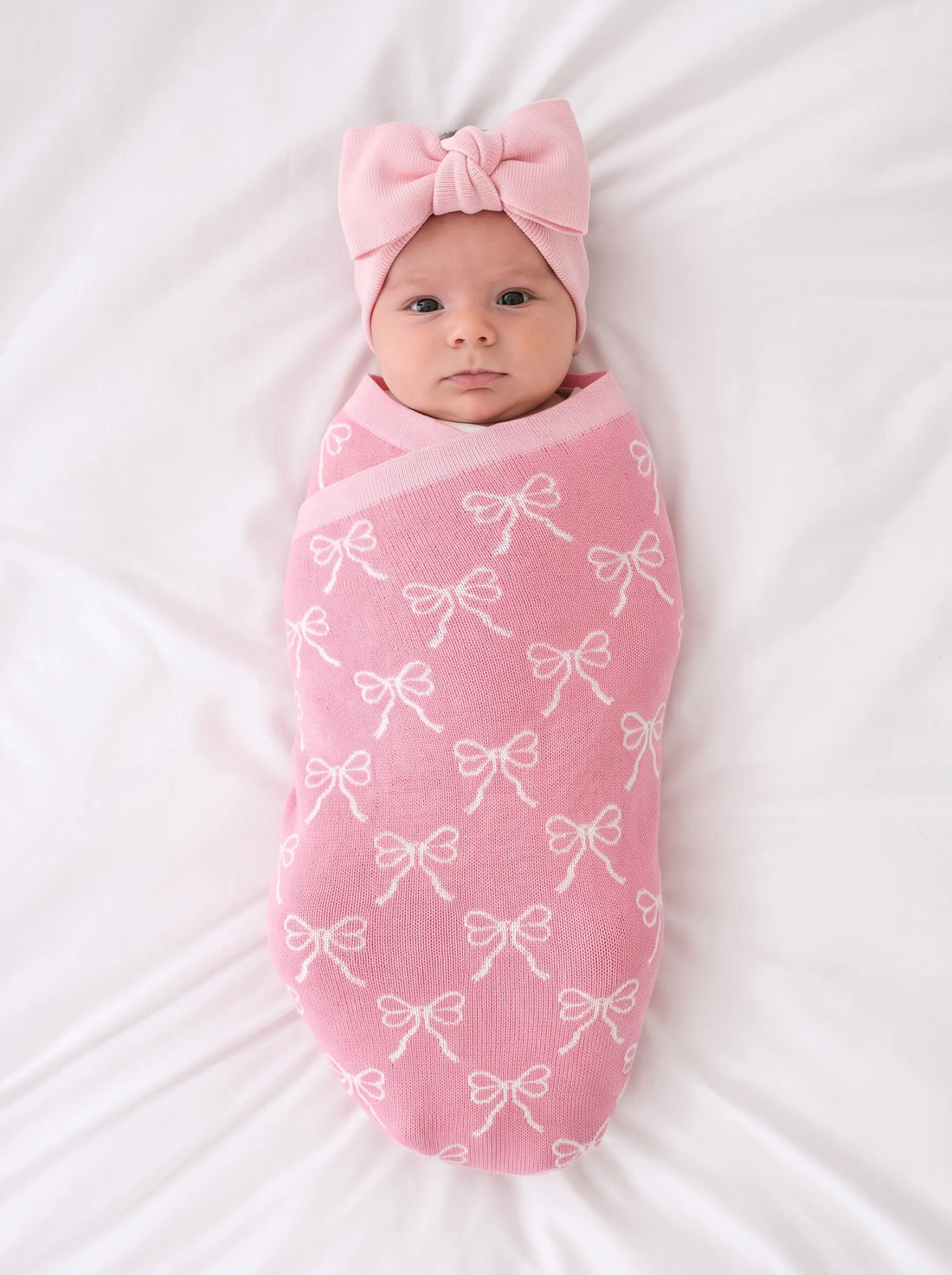 Coquette Bow Jacquard Knit Baby Blanket